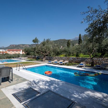 Torri Di Pietra Villa Stoupa Bagian luar foto
