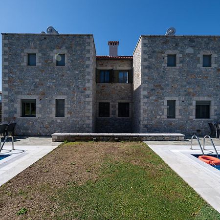 Torri Di Pietra Villa Stoupa Bagian luar foto