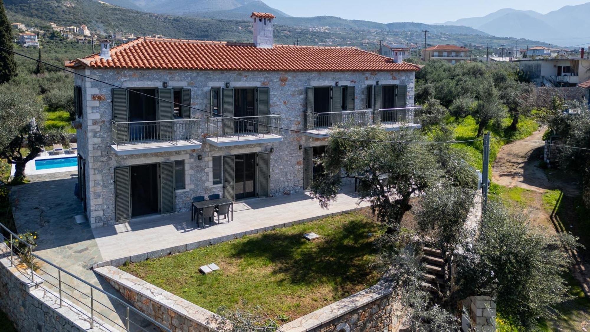 Torri Di Pietra Villa Stoupa Bagian luar foto